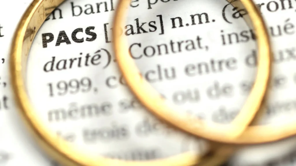 La pré-demande de Pacs en ligne n'est proposée que par les mairies participantes