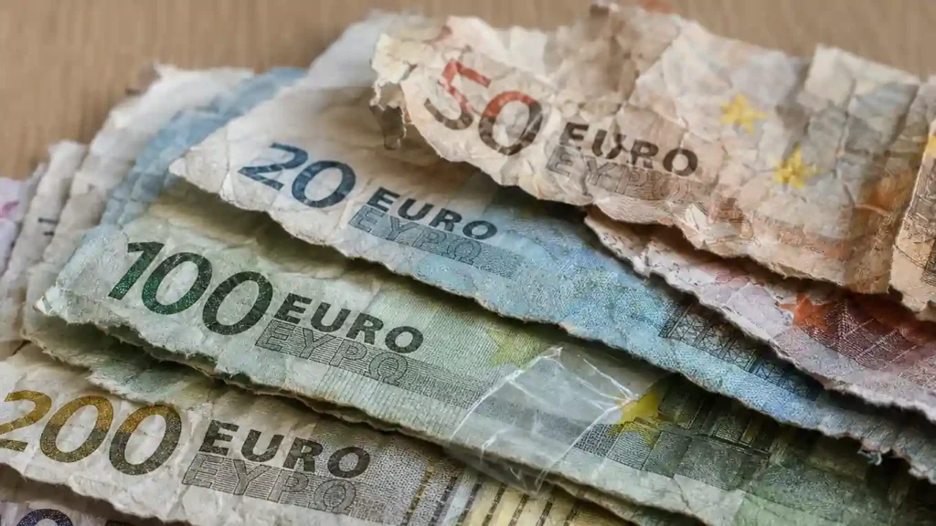 Billet abîmé : nouveau service de remboursement