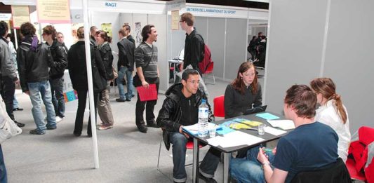 jobs-été-saisonnier-étudiant