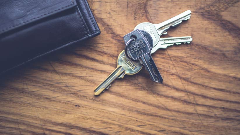 Avant de vous lancer dans l'économie collaborative, vérifiez que vous possédez les assurances auto et habitation adéquates.