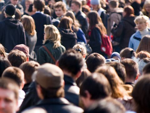 des gens dans la rue