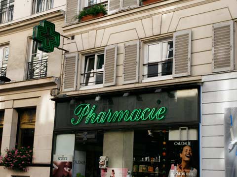 une pharmacie